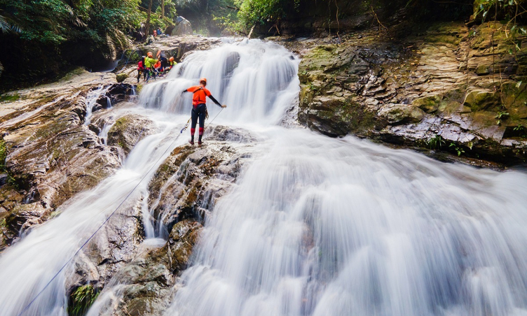 Top 4 cung đường trekking đẹp nhất Quảng Bình