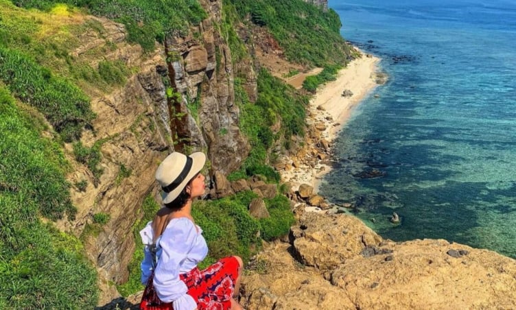 Lịch trình du lịch đảo Lý Sơn Quảng Ngãi 2 ngày 1 đêm: Ăn gì, chơi gì, ở đâu?