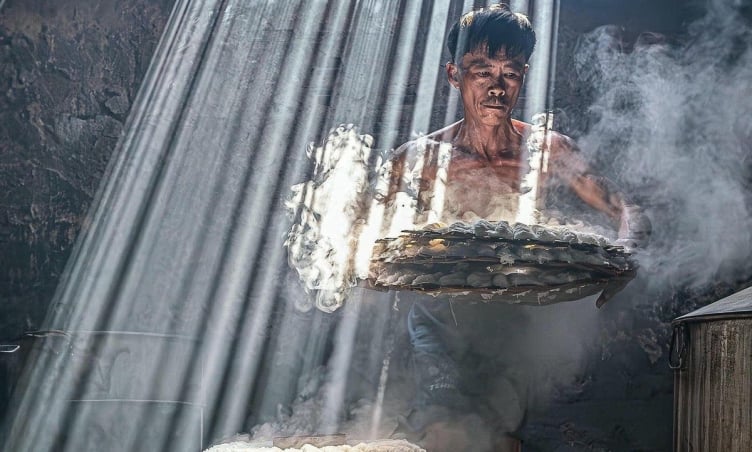 Bánh hỏi Việt Nam bất ngờ gây “sốt” tại giải Nhiếp ảnh Ẩm thực Thế giới 2025
