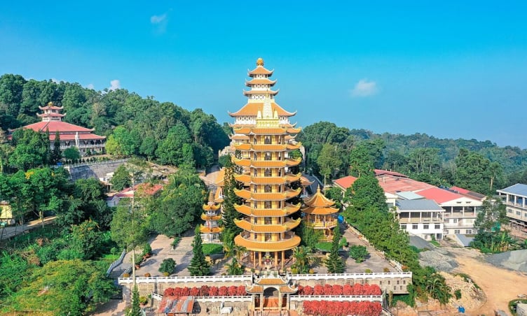 Top 5 ngôi chùa đẹp nổi tiếng linh thiêng nhất An Giang