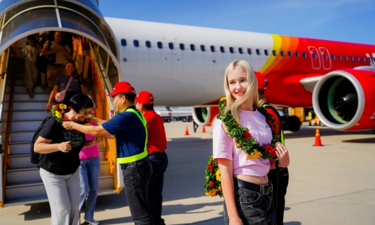 Điều gì khiến lượng khách Nga đến Việt Nam tăng vọt?