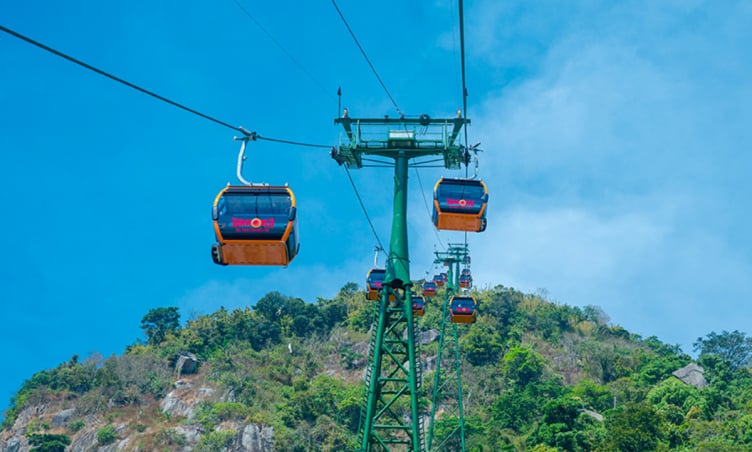 Giá vé tham quan núi Bà Đen Tây Ninh mới nhất 2025