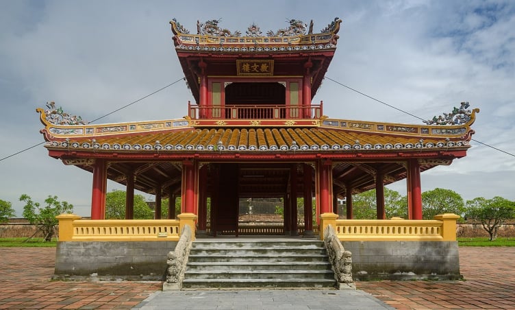 Top 7 di tích lịch sử ở Huế không thể bỏ lỡ