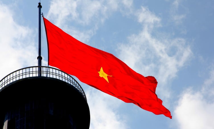 Chiêm ngưỡng lá cờ to nhất Việt Nam ở nơi địa đầu Tổ quốc