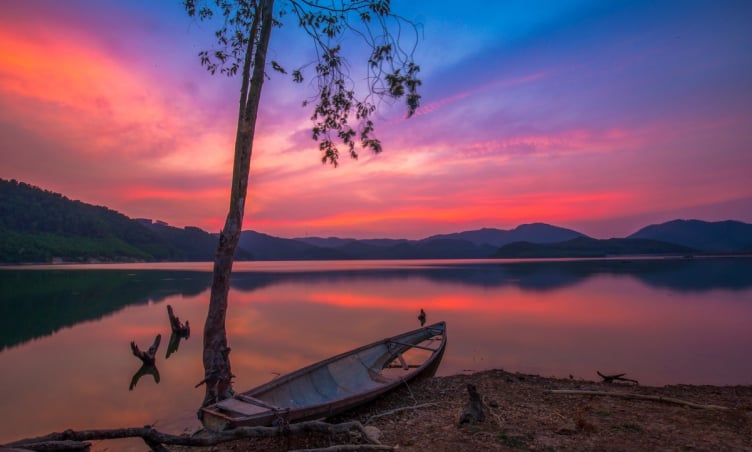 Top 5 địa điểm săn hoàng hôn ở Huế đẹp lịm tim