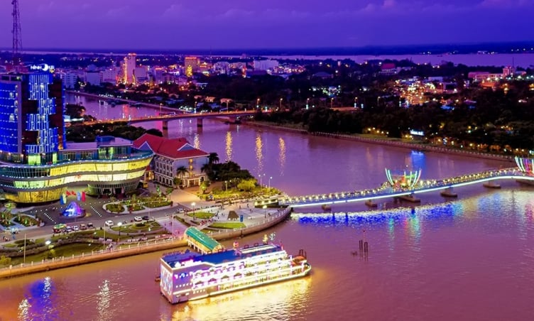Bến Ninh Kiều Cần Thơ được mệnh danh là gì?