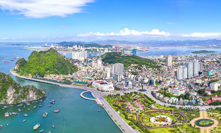 [CHÍNH THỨC] Danh sách chi tiết 54 đơn vị hành chính xã, phường, đặc khu mới của Quảng Ninh