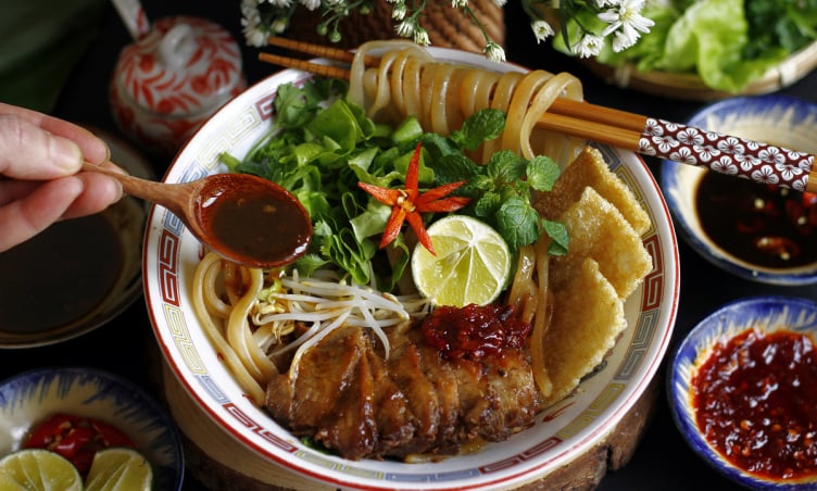 Không chỉ nổi tiếng với cơm gà, Hội An còn có 5 món ngon khiến thực khách mê mẩn