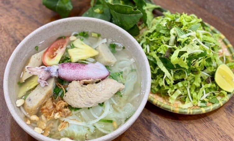 Buổi sáng ở Phú Yên nên ăn gì? Khám phá ẩm thực đậm chất xứ Nẫu