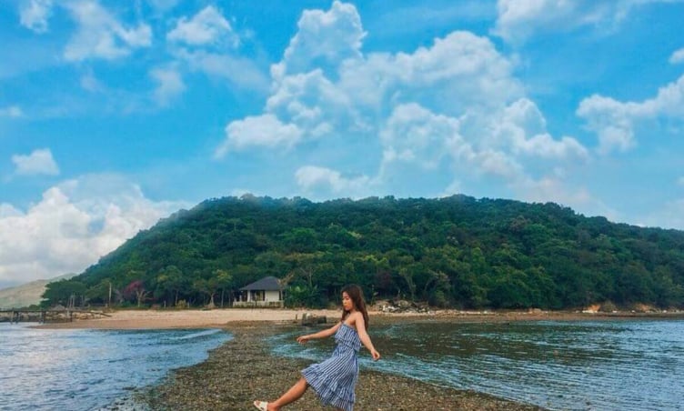 Một ngày vi vu đảo Nhất Tự Sơn Phú Yên - Lạc bước giữa lối đi kỳ diệu trên biển