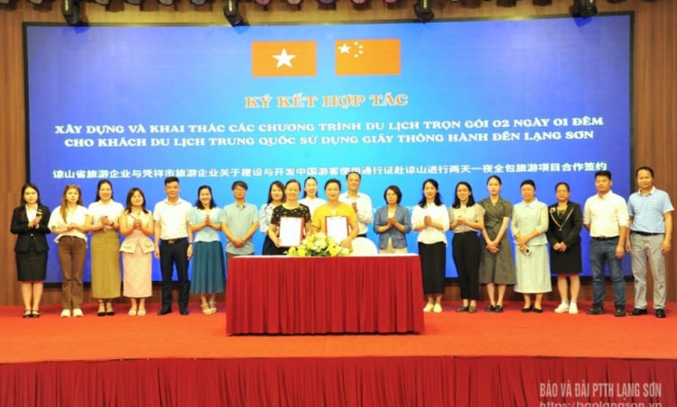 Du lịch Trung Quốc bằng giấy thông hành: Khách Việt thêm lựa chọn về điểm xuất phát ngoài Lào Cai, Móng Cái