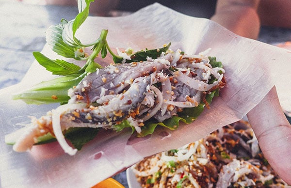 Thưởng thức gỏi cá bỗng sông Lô - Món ăn “độc quyền” của người dân Tuyên Quang