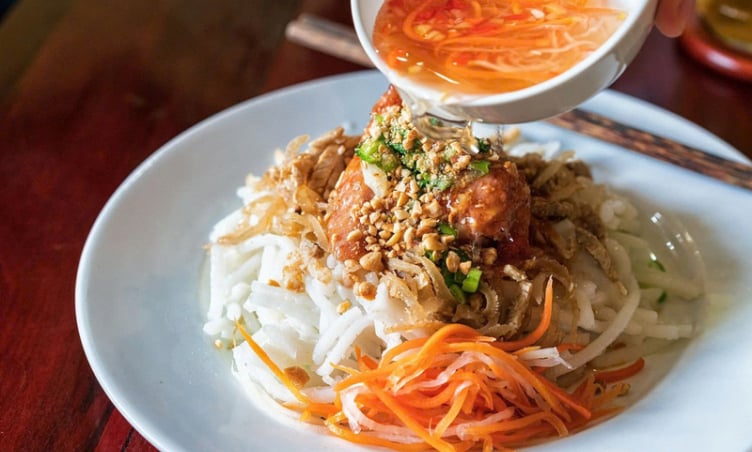 Bánh tằm Ngan Dừa – Đặc sản “nức tiếng” của Bạc Liêu