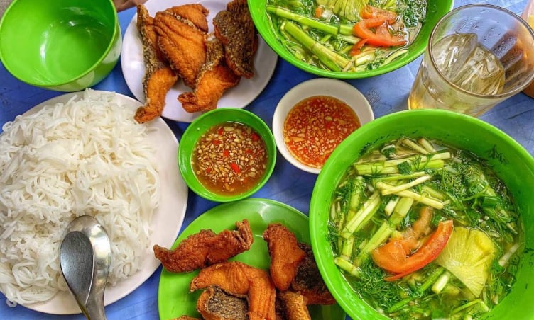 Săn lùng 5 quán bún cá Quy Nhơn ngon quên lối về