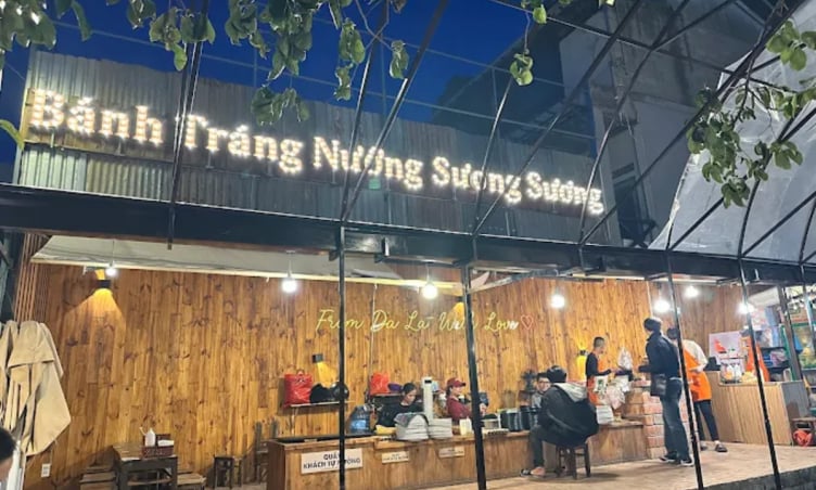 Bánh tráng nướng Đà Lạt: Gợi ý 5 quán ngon hút khách nhất
