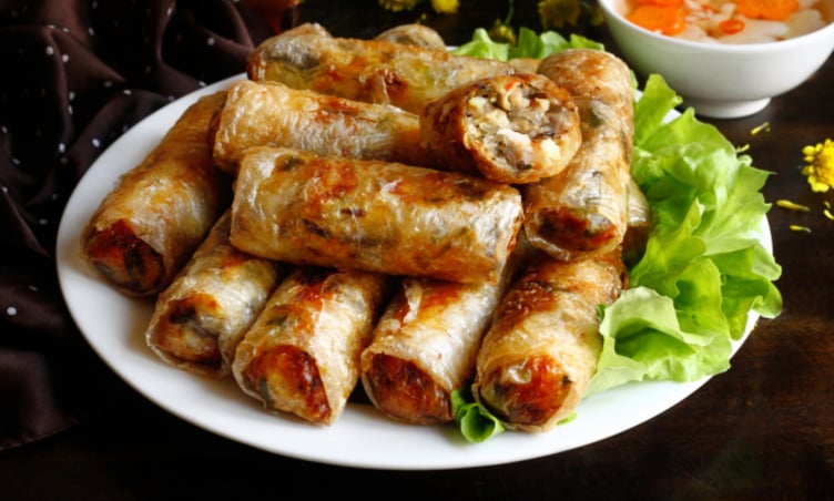 Trang ẩm thực quốc tế vinh danh loạt món ăn vặt ngon nhất Việt Nam