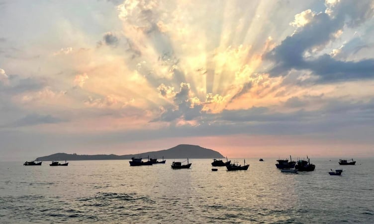 Cù lao Mái Nhà, Phú Yên được mệnh danh là gì?