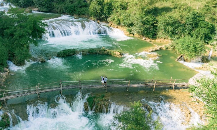 Hành trình 4 ngày rong ruổi 400 km khám phá thiên nhiên hùng vĩ, tuyệt đẹp ở Cao Bằng