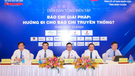 Đang diễn ra Diễn đàn Tổng biên tập 2024 'Báo chí giải pháp: Hướng đi cho báo chí truyền thống?'