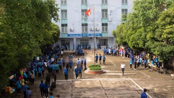 Lộ diện 2 nhà thầu muốn cải tạo khối hội trường tại trường CĐ Long An - Cơ sở Đức Hòa: Chênh lệch giá dự thầu gần 200 triệu, gói thầu sẽ về tay ai?