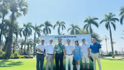 Câu lạc bộ Golf Doanh nhân trẻ Đồng Nai trực thuộc Hội Doanh nhân trẻ Đồng Nai đã tổ chức giải “ TÂT NIÊN CLB GOLF DNT ĐỒNG NAI & BẠN HỮU”