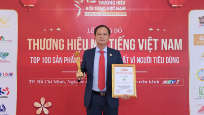 Công ty Cổ phần Nước giải khát Yến sào Khánh Hòa được vinh danh Top 10 Thương hiệu nổi tiếng Việt Nam
