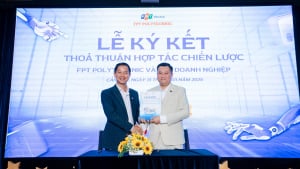 Hồ Chí Minh vươn tầm
