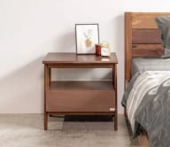 Tủ gỗ đầu giường hiện đại màu nâu MOHO VLINE 801