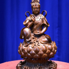 Tượng Phật Bà Quan Âm bằng gỗ hương cao cấp