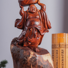 Tượng Phật Di Lặc thịnh vượng gỗ nu trắc 26cm