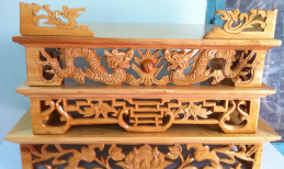 Mẫu bàn thờ treo tường dành cho chung cư đẹp nhất khu vực Hà Nội