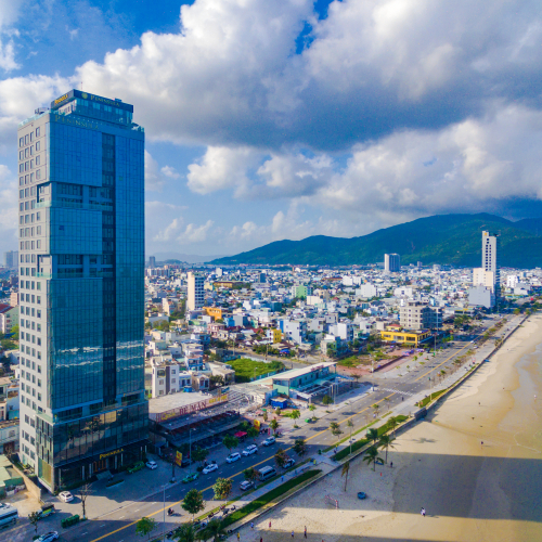 Peninsula Hotel Danang