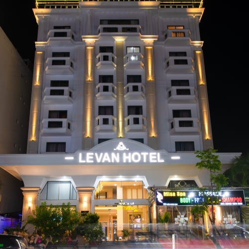 LEVAN HOTEL