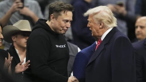 42 nghị sĩ Đảng Dân chủ yêu cầu xem xét vai trò của Elon Musk  trong hệ thống Vòm Vàng