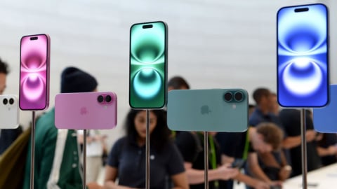 Apple dự kiến tăng giá iPhone trong mùa thu 2025