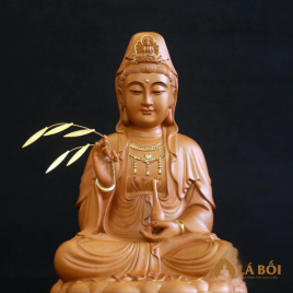  	Tượng Phật Bà Ngồi Đài Sen Ba Tầng Có Điểm Vàng Bằng Gỗ Hương Chương, Cao 30cm