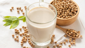 Lưu ý khi sử dụng sữa đậu nành để tránh gây hại cho sức khỏe