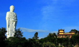 Khám phá Chùa Tòng Lâm Lô Sơn - Địa điểm du lịch tâm linh nổi tiếng ở Nha Trang