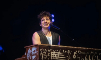 Charlie Puth xác nhận đêm diễn ở Nha Trang nằm trong tour diễn toàn cầu