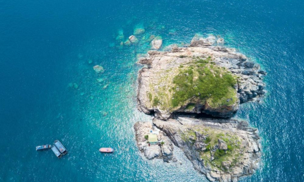 Ngắm vẻ đẹp thơ mộng của Hòn Mun Nha Trang - Nơi biển xanh, cát trắng, nắng vàng cùng nhau hội tụ