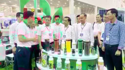 Đến thăm gian hàng Quảng Trị để hiểu hơn về một vùng đất kiên cường