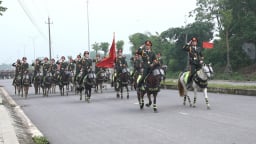 Uy lực đội hình kỵ binh Cảnh sát cơ động trước ngày đại lễ 2/9