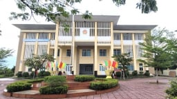 Quảng Ngãi: Doanh nghiệp xây trụ sở xã khang trang, sau gần 5 năm phải vác đơn đi kiện đòi nợ