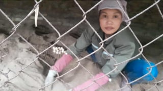 Câu chuyện cổ tích ở thôn Lộ Bao: Người phụ nữ đi lên từ đáy nghèo, trở thành 'ngọn lửa' truyền cảm hứng cho cả làng