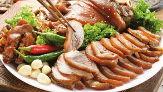 Thịt heo ngâm nước mắm: Món ngon ngày Tết của vùng duyên hải miền Trung