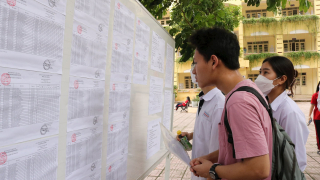 17 giờ chiều 30/7: \'Chốt\' đăng ký nguyện vọng xét tuyển vào các trường đại học 