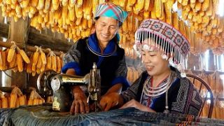 Đặc sắc “Ngôi nhà ngô” ở Mù Căng Chải