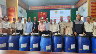 Điểm sáng nhân rộng mô hình hợp tác hỗ trợ nông dân bảo vệ môi trường 