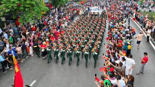 “Thực là một đội quân kỳ lạ”                                                  