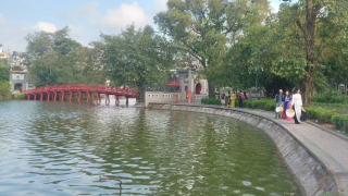 Miền Bắc đón mưa phùn những ngày nghỉ cuối cùng của Tết Nguyên đán Ất Tỵ